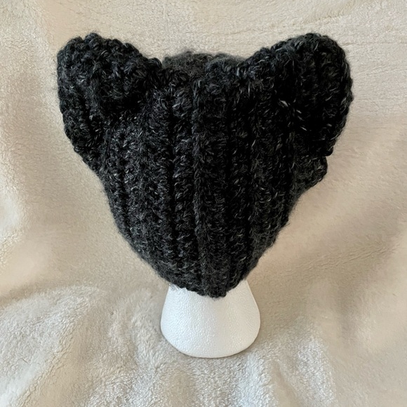 **SALE**. Cat ear beanie - Picture 2 of 5